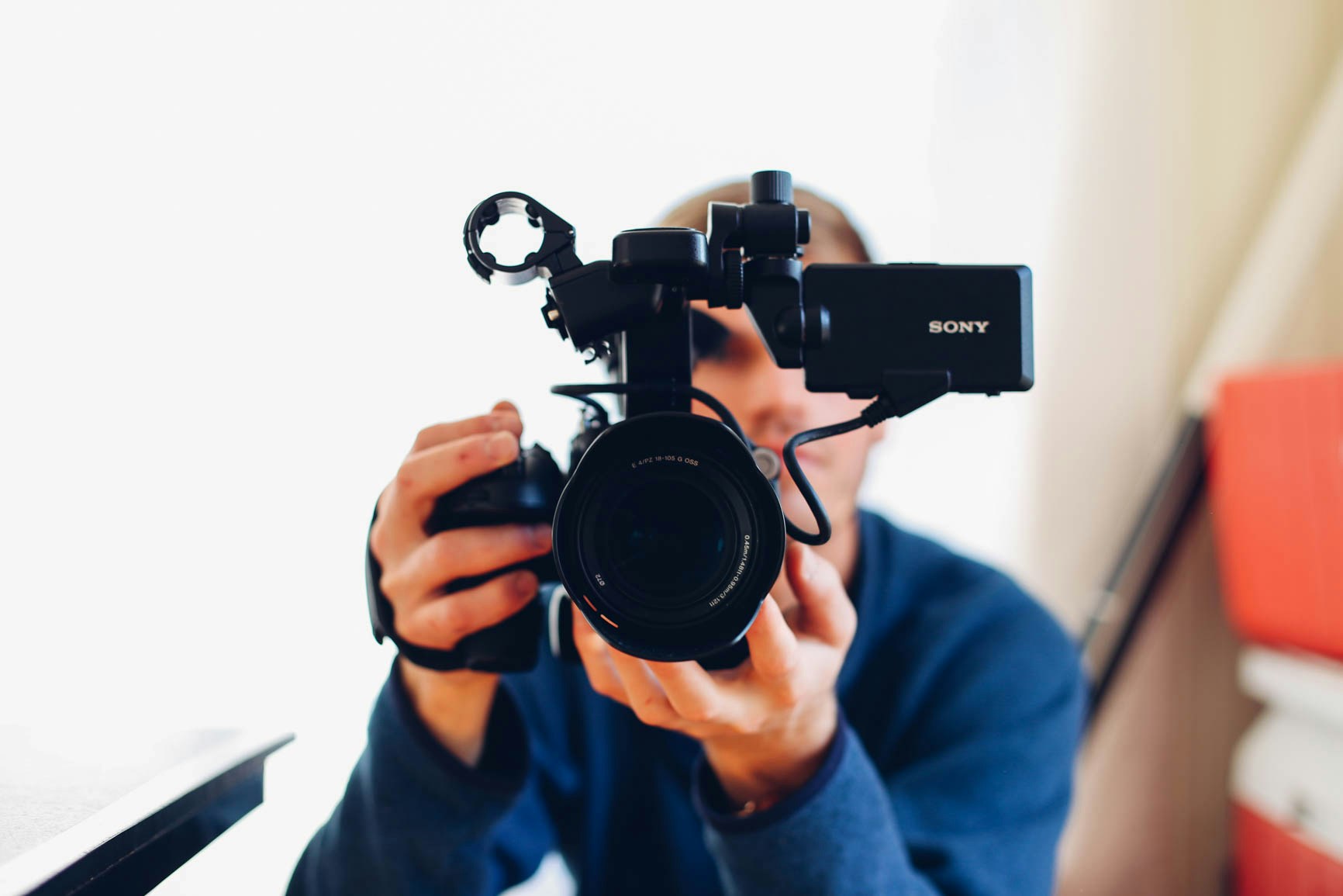 Agent media